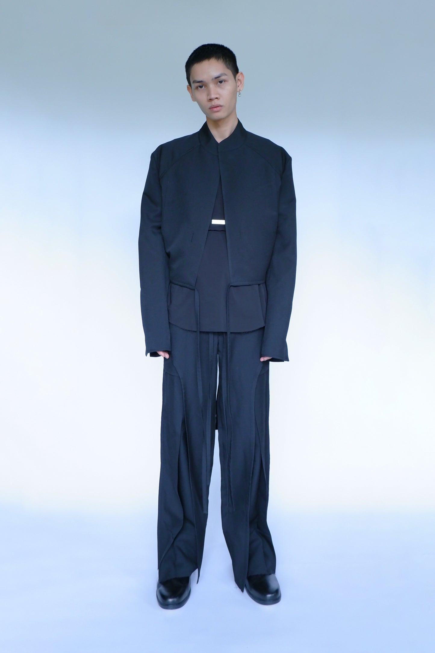 Cropped Tali Straight Jacket